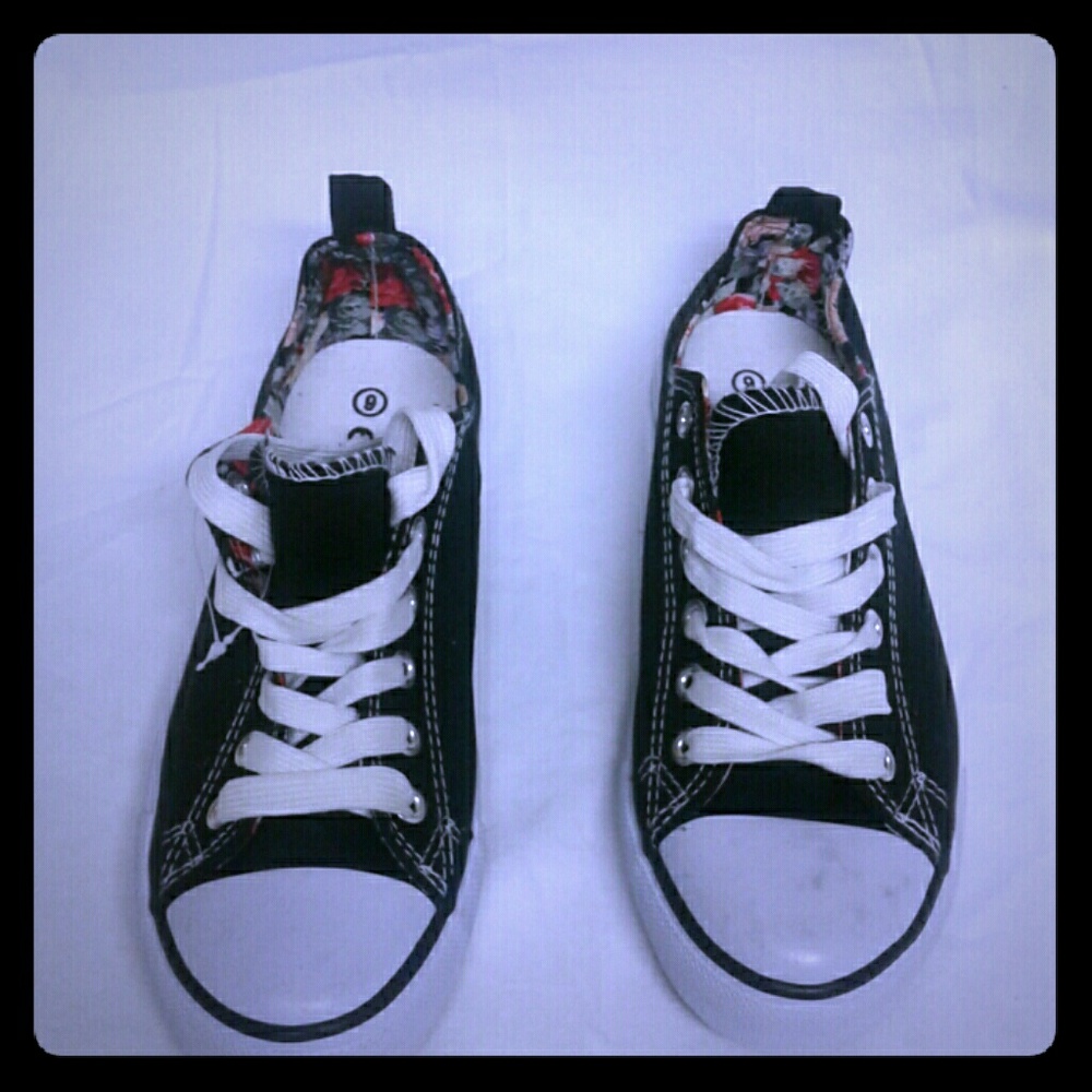 Women's sneakers